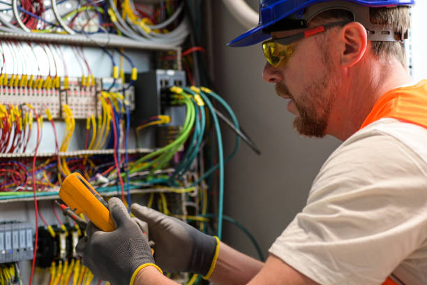 Best Licensed Electrician  in Lden, MA